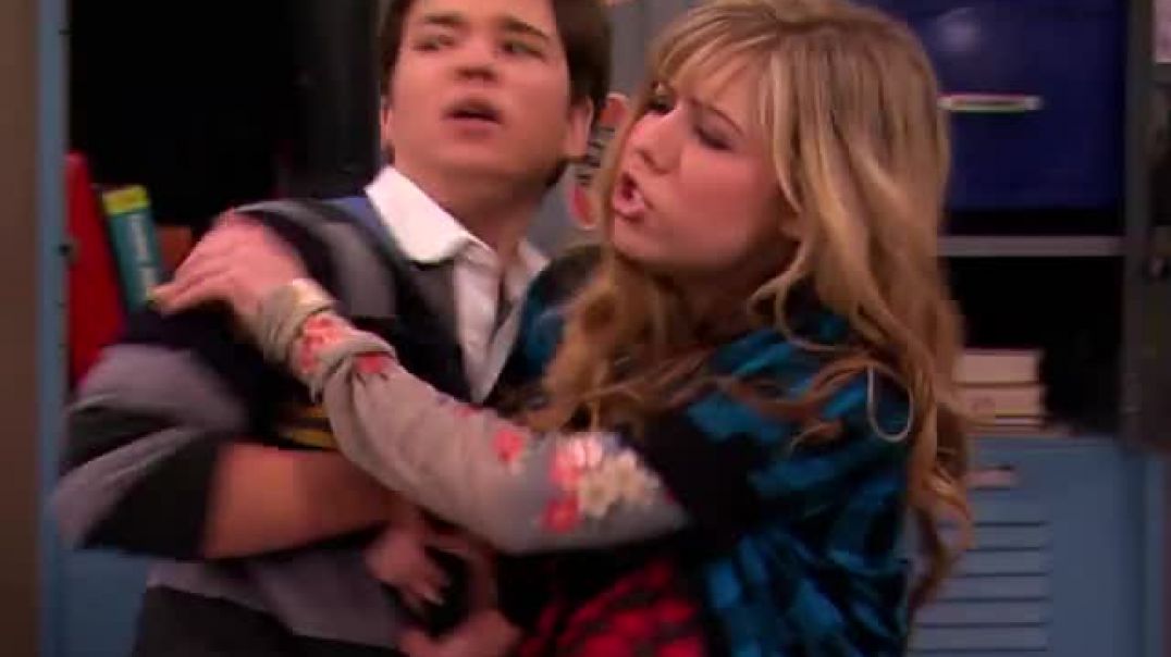 On This Day In 2009 Carly and Sam Fought | iCarly #mynick