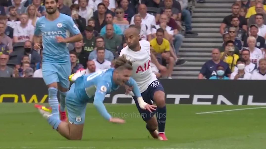 40+ Players Humiliated by Lucas Moura