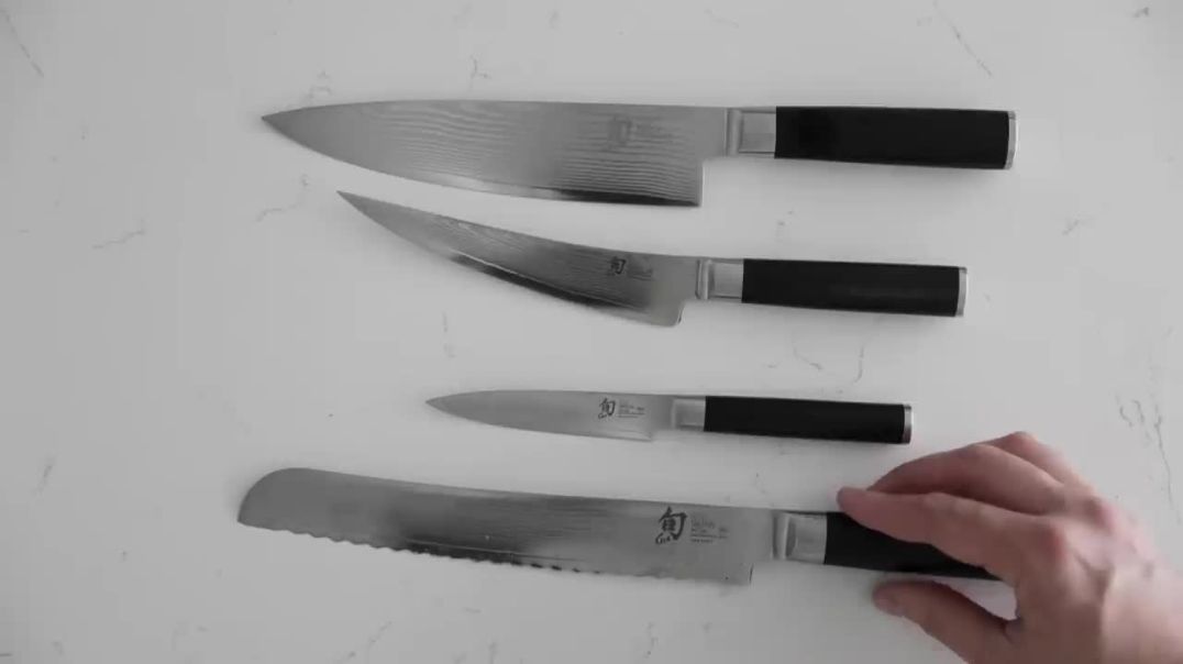 ⁣How to Master Basic Knife Skills - Knife Cuts 101