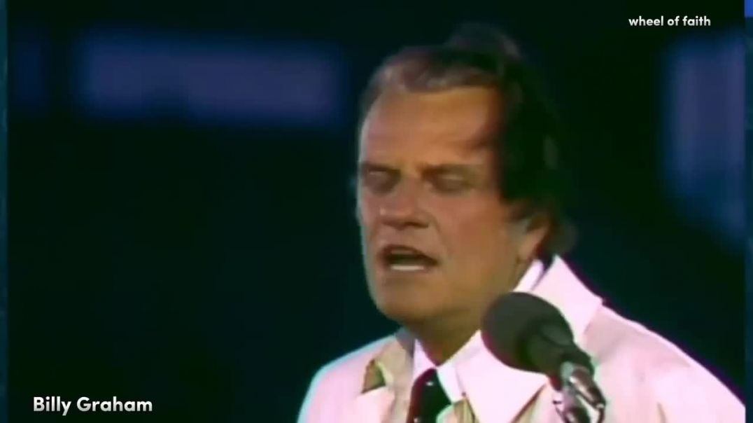 ⁣Becareful who you fall In love with  Billy Graham sermons #billygraham