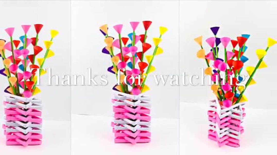 ⁣Flower Vase Decoration Ideas  Paper Flowers Paper Flower Making  Paper Craft Paper Craft New