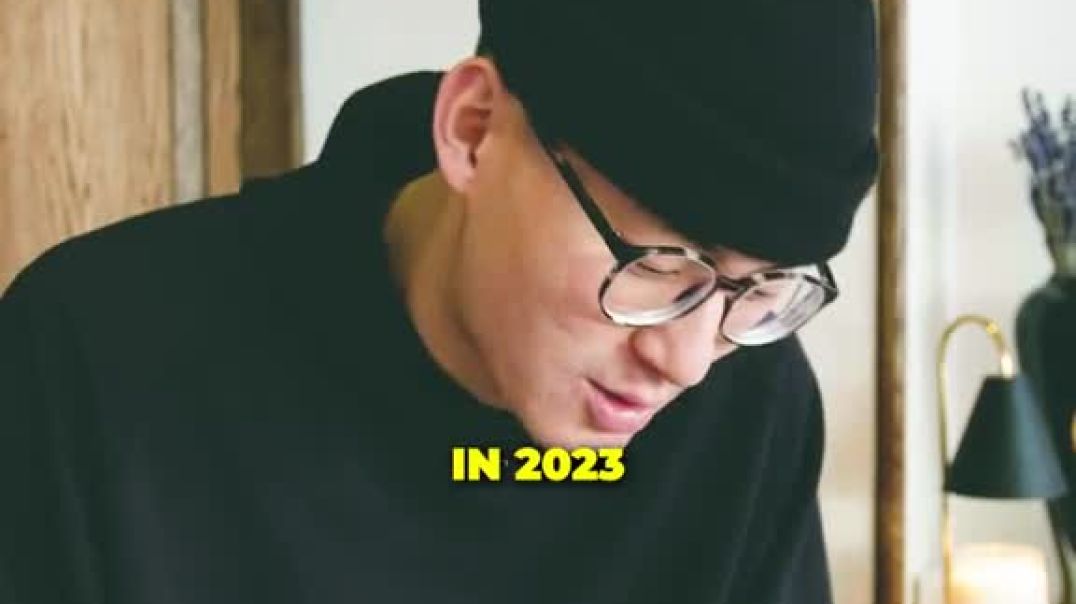 ⁣Today we’re reacting to Top men’s haircuts of 2023 Definitely some interesting hairstyles that are 