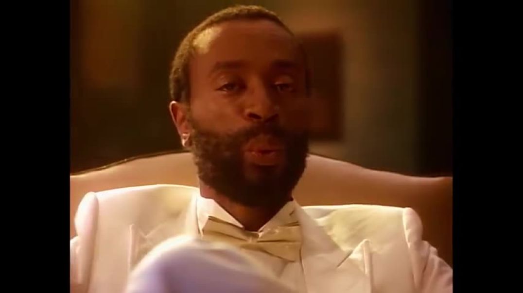 ⁣Bobby McFerrin  Dont Worry Be Happy Official Music Video