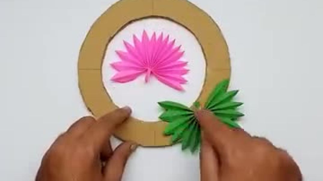 ⁣How to Make Paper Christmas Wreath Paper Wreath for Christmas Decorations Christmas 2020 #345