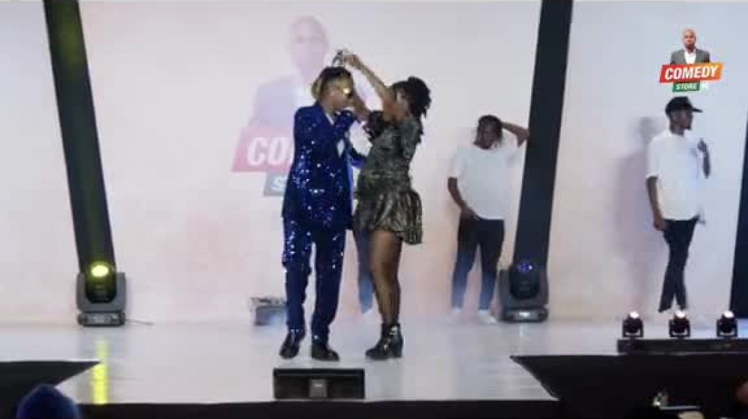 ⁣Feffe Bussi Ft karol Kasita Showing There Love On Stage