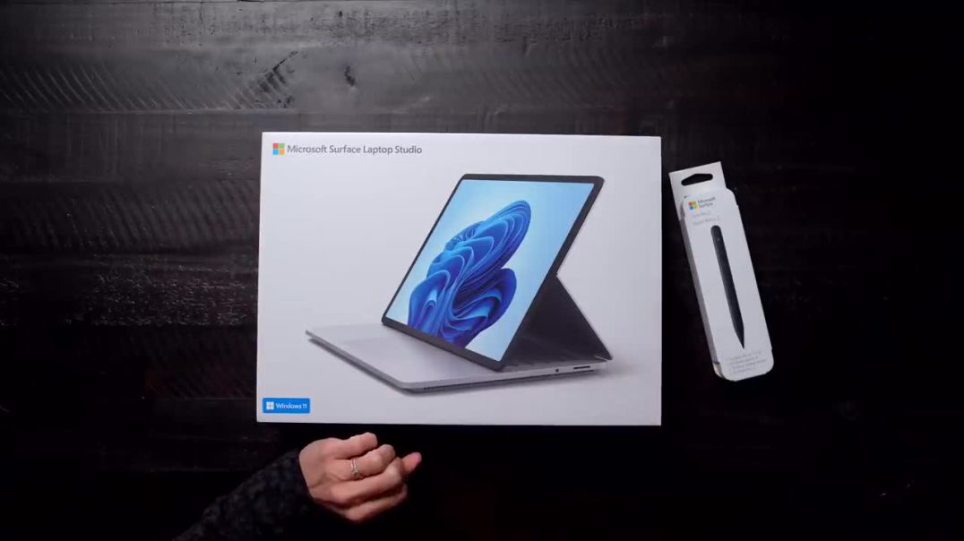 ⁣All NEW Microsoft Surface Laptop Studio Unboxing!