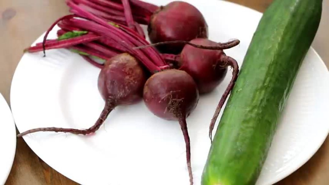 ⁣Super Salad Decoration Ideas  How to Make a Beetroot Rose  Cucumber Garnish