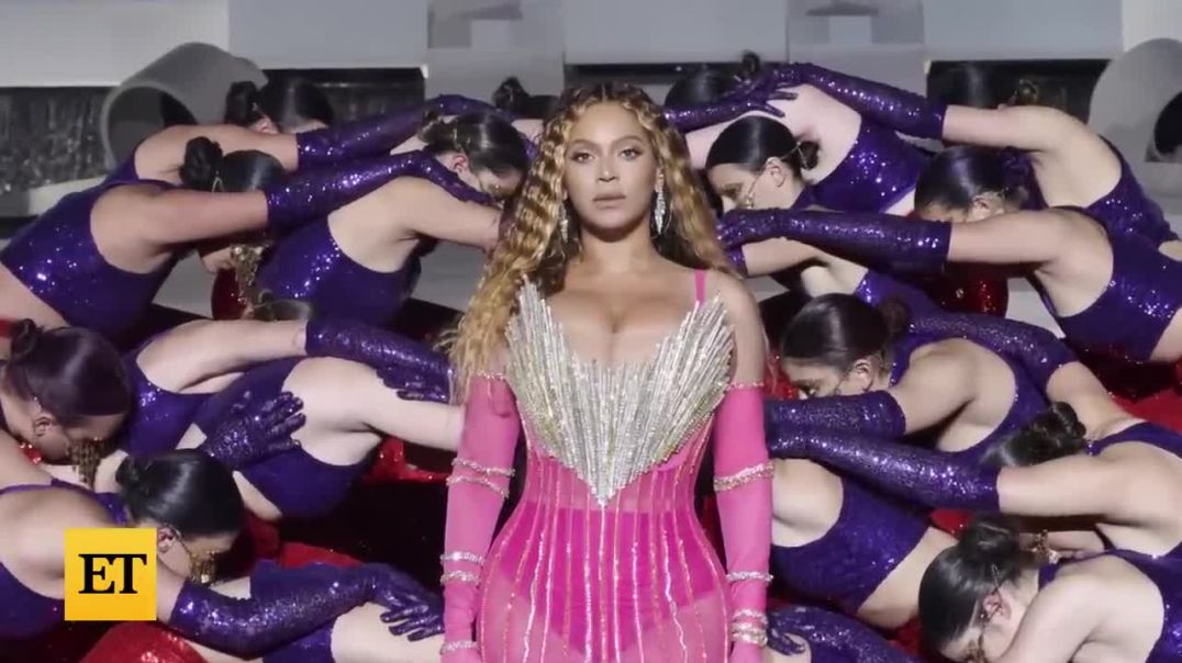 ⁣Beyoncé SURPRISES Dubai Crowd With BLUE IVY Cameo on Stage!