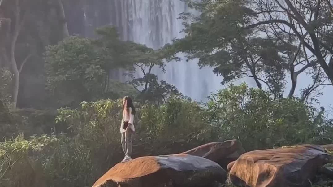 ⁣The second largest waterfall in the whole African continent.