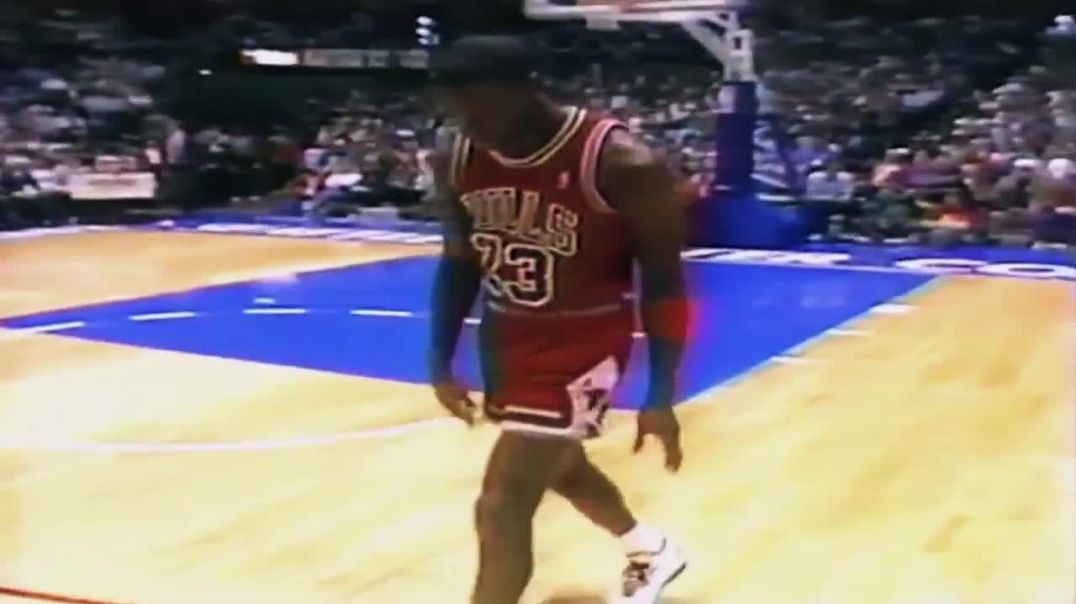 ⁣Michael Jordan;s Legendary Free Throw Line Dunk HD