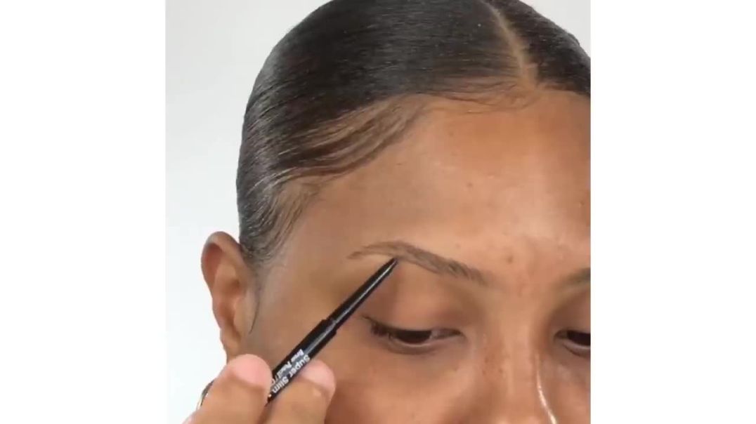 ⁣Eyebrow Tutorial Top Trending Makeup Clips On Instagram Makeup Tutorials for Black Women