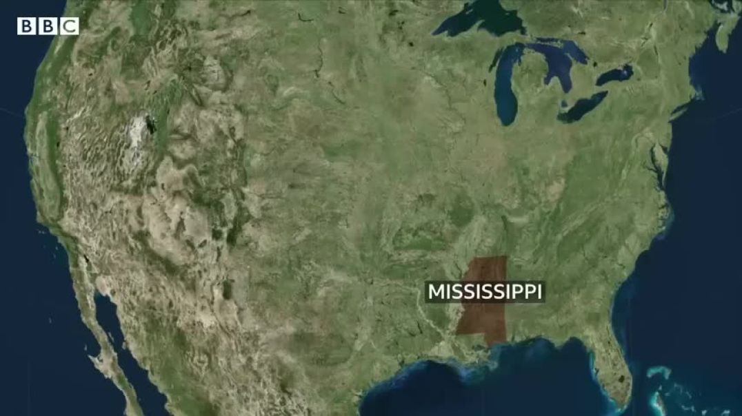 ⁣Deadly tornado in US state Mississippi leaves dozens dead  BBC News