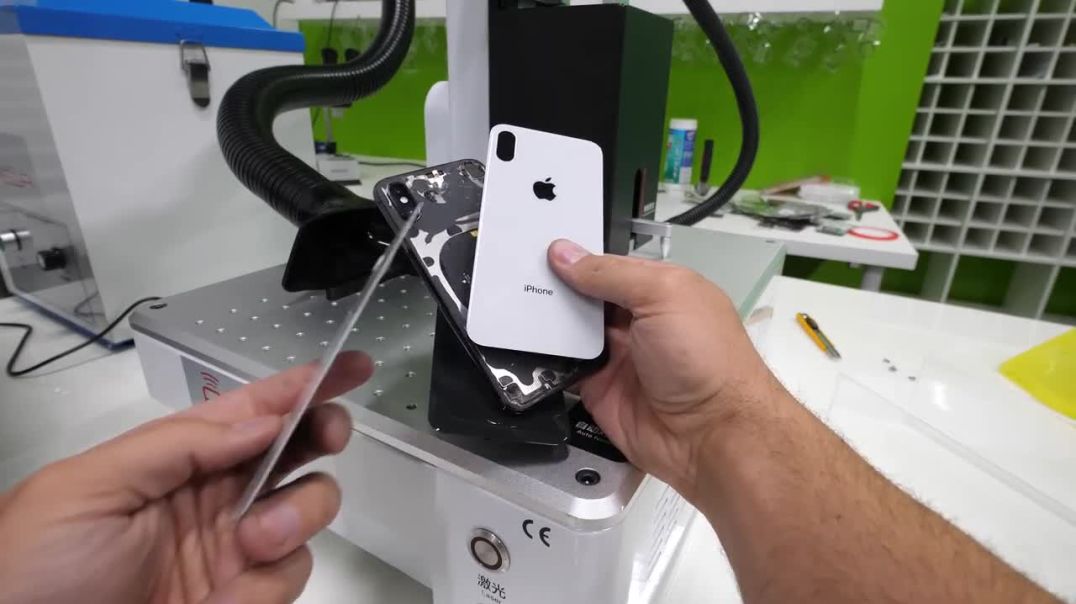 ⁣Easiest iPhone Glass Fix – WITH LASERS (Not clickbait)