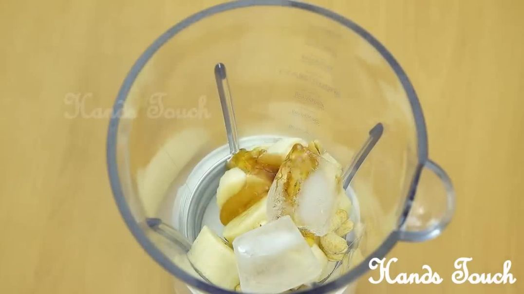 ⁣10 Easy Milkshake Recipe – How to Make Milkshake at Home