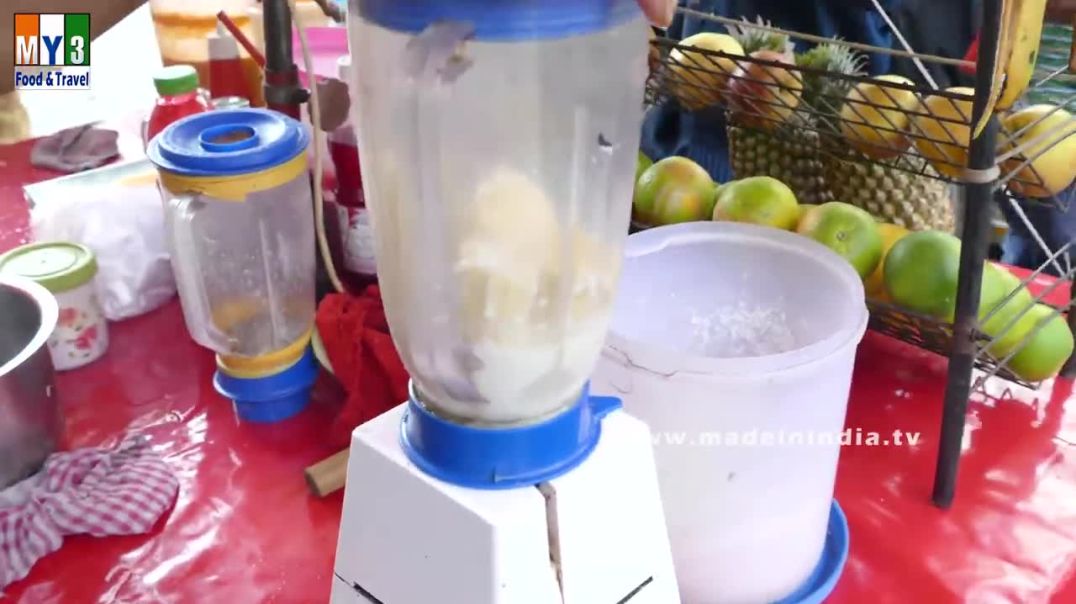 How to Make a Banana Milkshake  ROAD SIDE JUICE CENTER street food